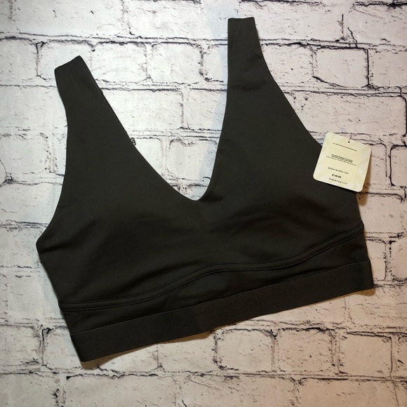 FABLECTICS ALL DAY EVERYDAY LOW IMPACT BRA - Picture 4 of 7